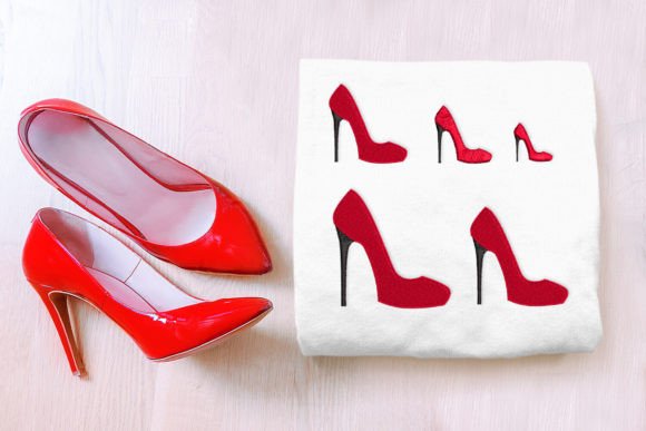 High Heel Pump Mini Embroidery: A Designer’s Review