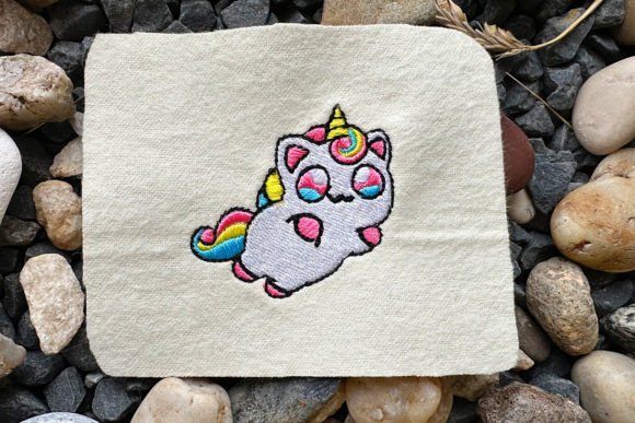 Review: Anime Unicorn Machine Embroidery Design